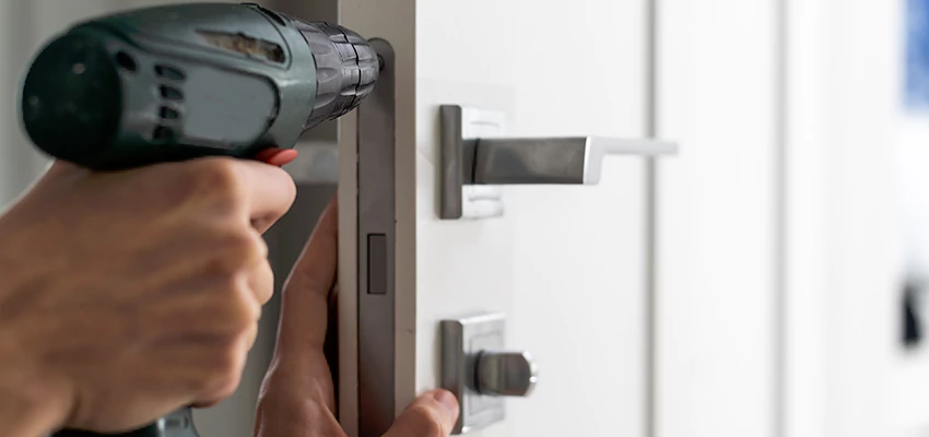 Locksmith For Lock Replacement Near Me in Hackensack, NJ