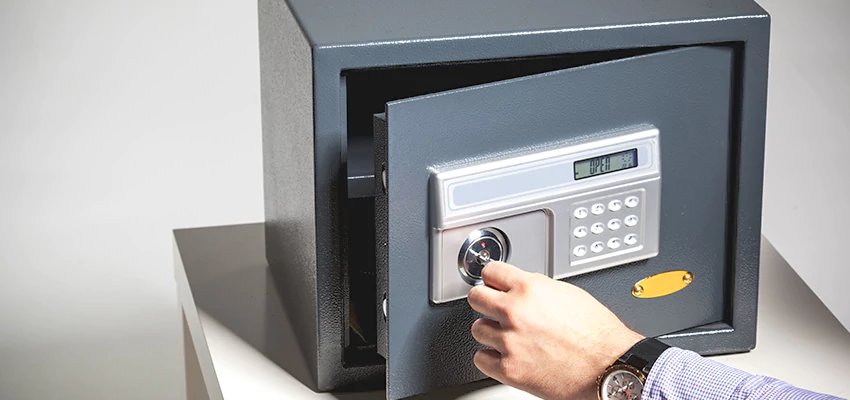 Jewelry Safe Unlocking Service in Hackensack, New Jersey