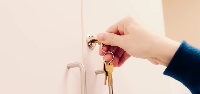Cabinet Electronic Locks Repair in Hackensack, New Jersey